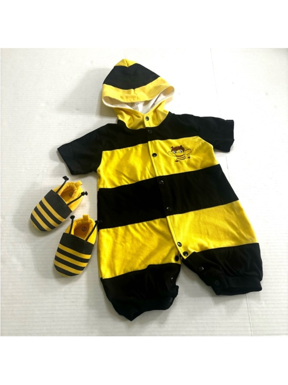 Bumblebee Baby Romper Halloween‎ Costume Hooded Jumpsuit with Shoes Size M/6mo